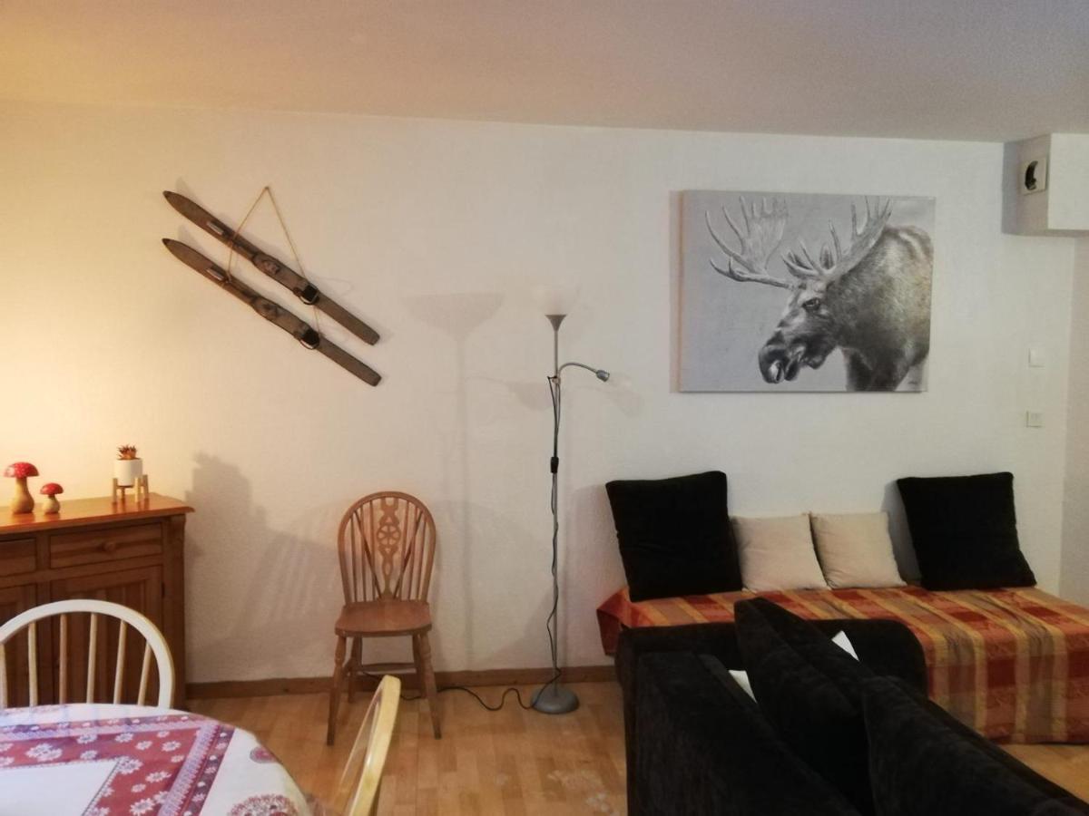 Ferienwohnung Le Repere Des Ecureuils Samoëns Exterior foto